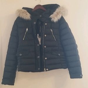 NWT Zara black puffer coat